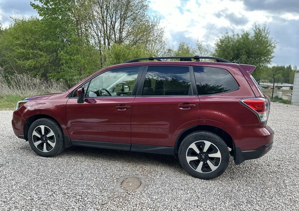 Subaru Forester cena 82999 przebieg: 74300, rok produkcji 2018 z Piaseczno małe 301